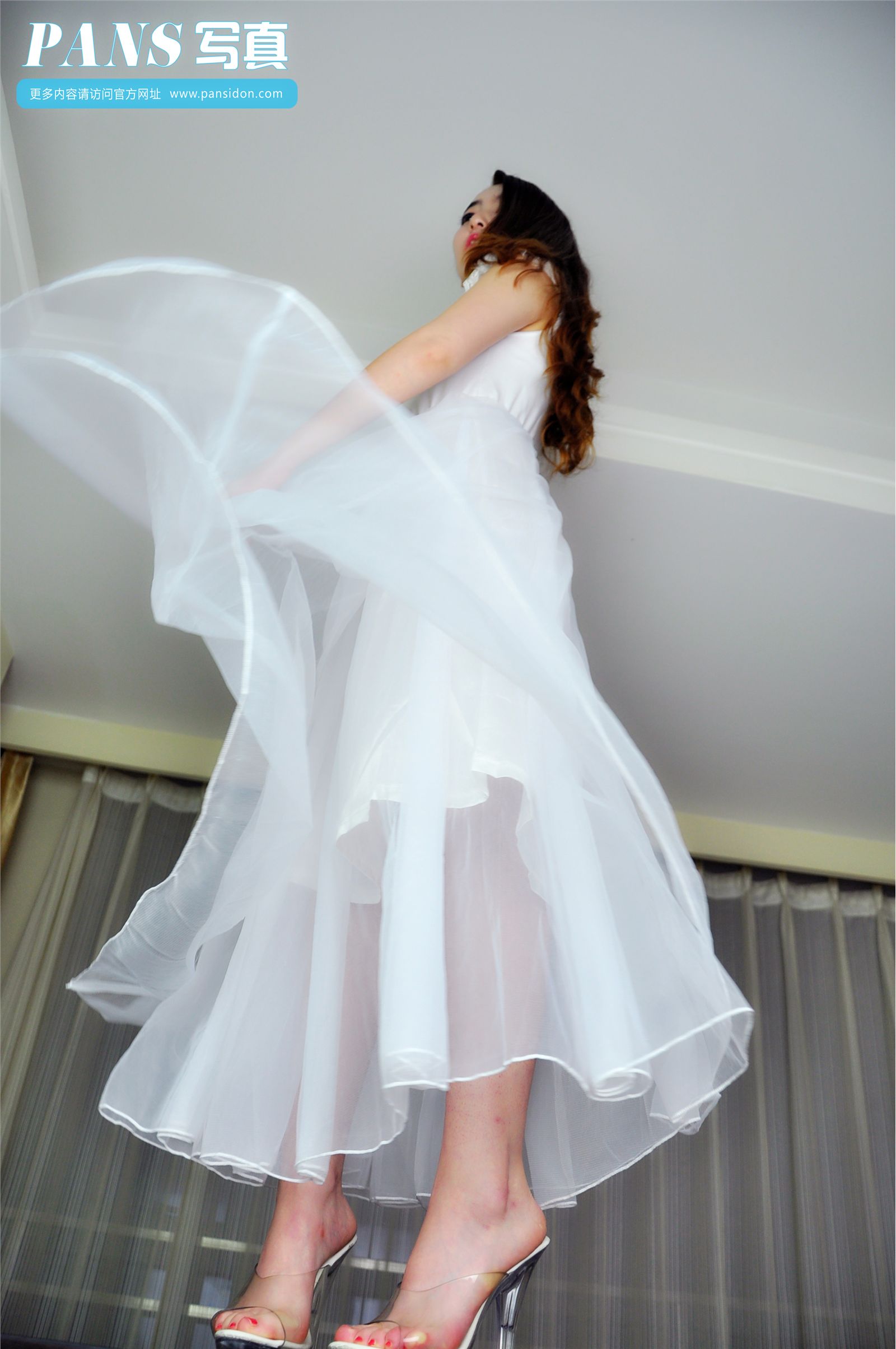 f5573a23debc450c9d36e6d4a429dc90.jpg