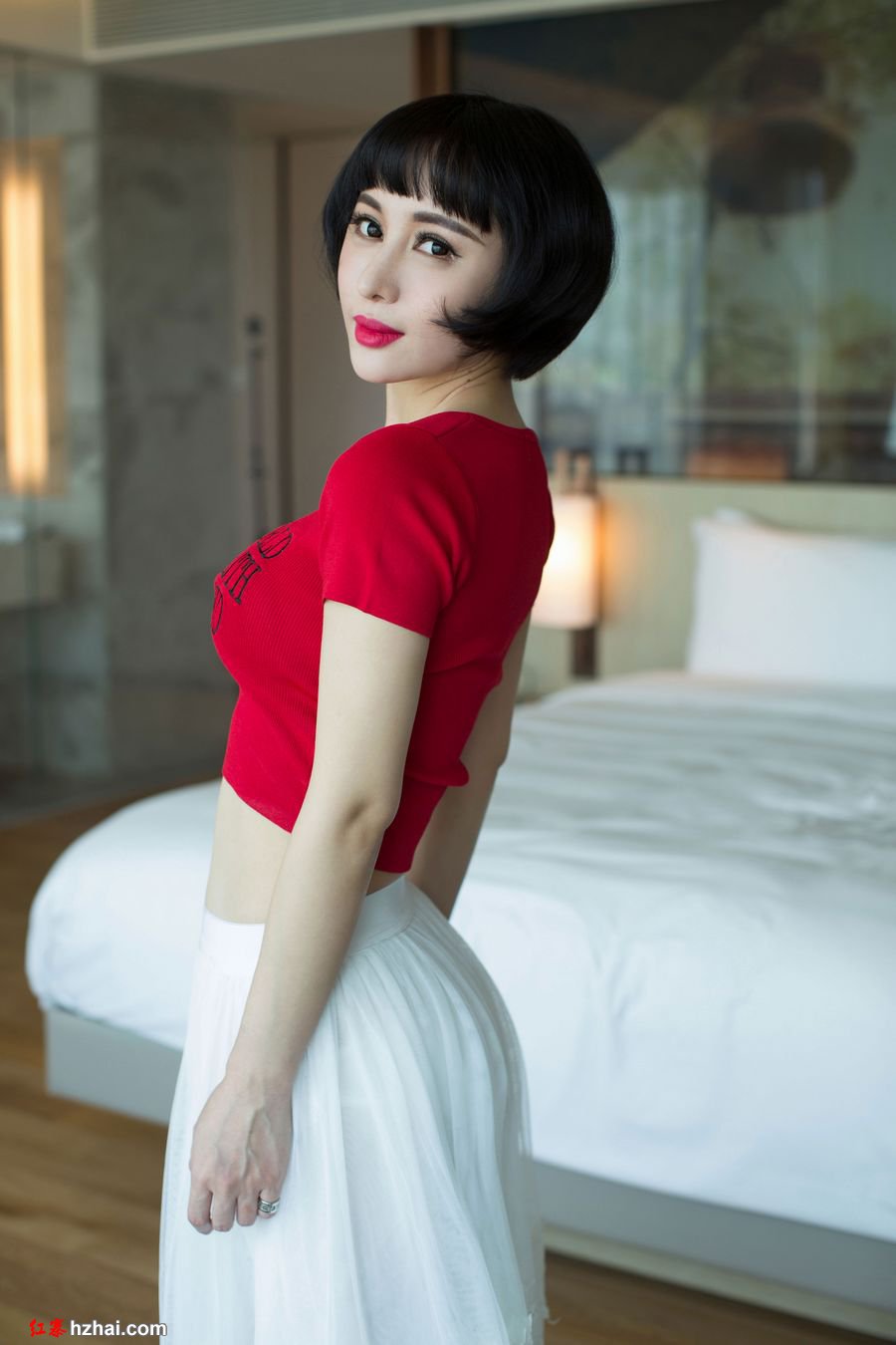 UG-2015.05.12 NO.085 叶籽亿 [65P138MB].jpg