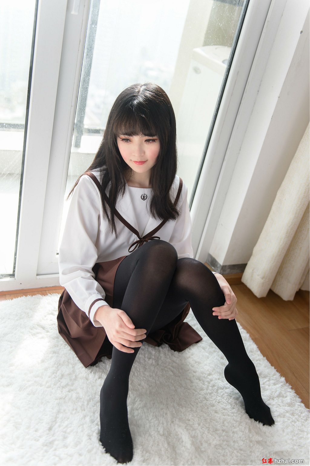 9bfaf5adgw1f1mei3z6x5j21kw2dgb29.jpg