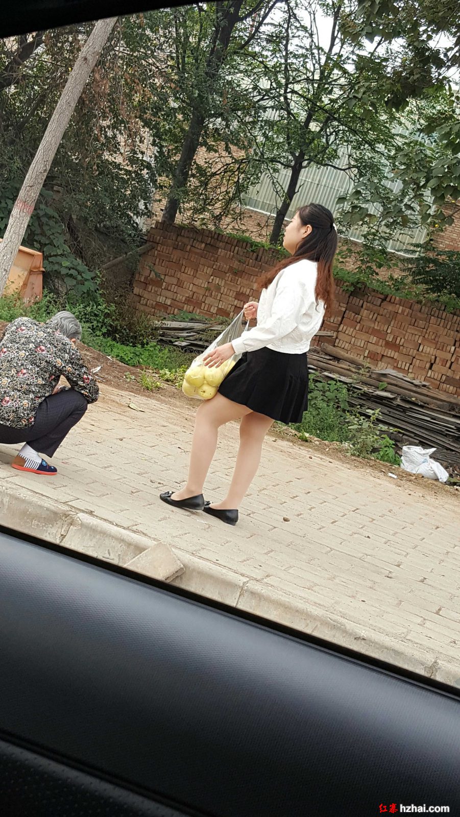 20160925_114245_comps.jpg