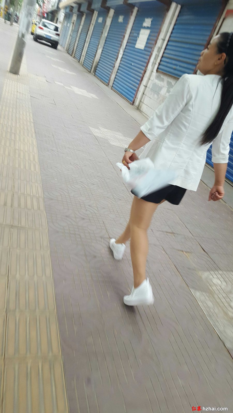 20170529_113810_comps.jpg