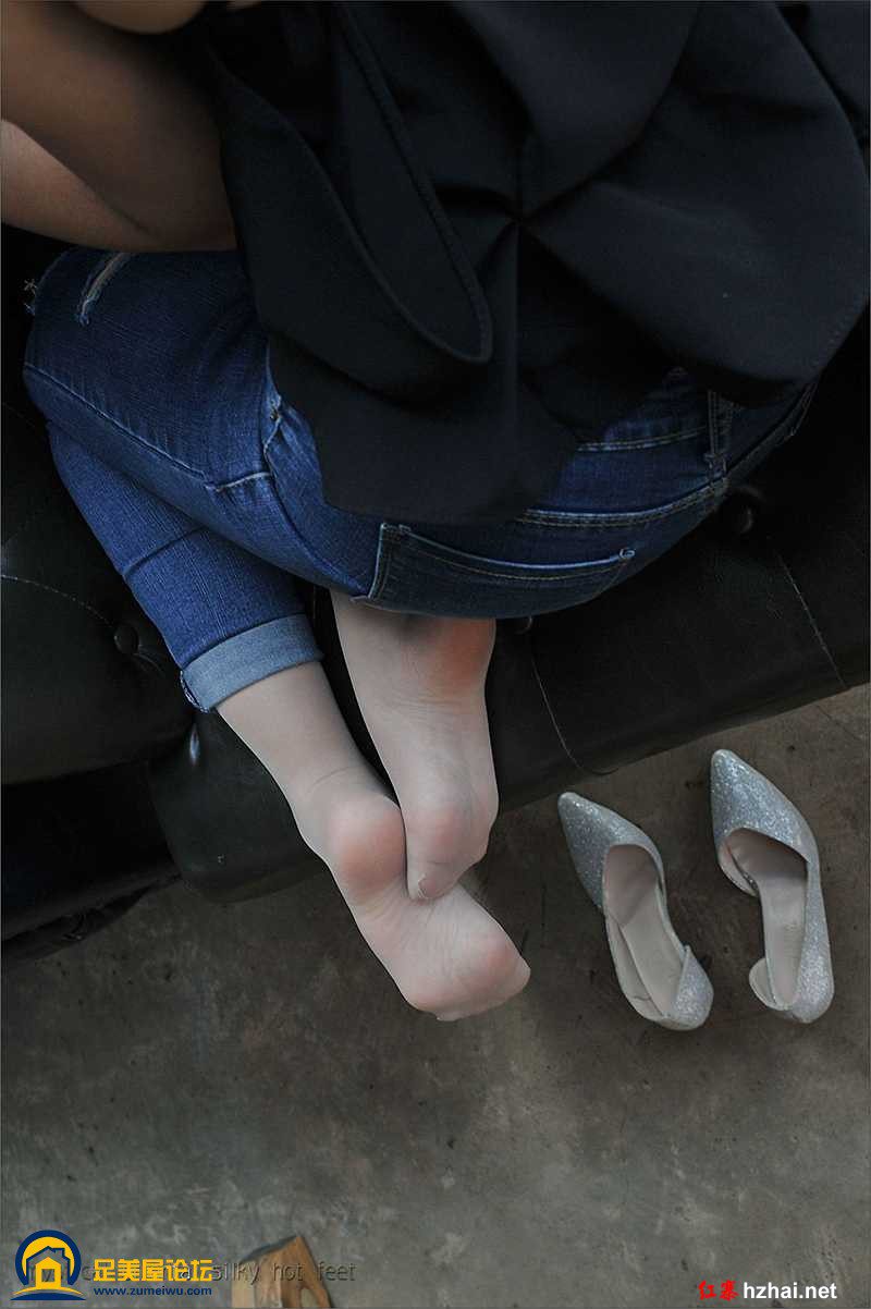 192237yitj1qcscjmqm47t.jpg